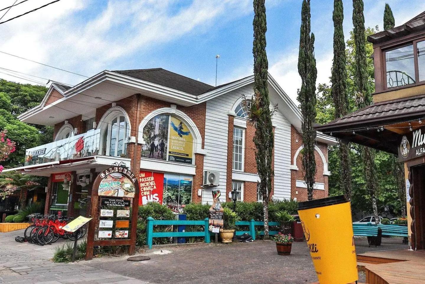 Апартаменты Locar-In Gramado - Loft A 50 M Da Rua Coberta. Экстерьер фото