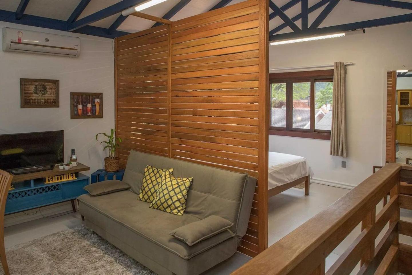 Апартаменты Locar-In Gramado - Loft A 50 M Da Rua Coberta. Экстерьер фото