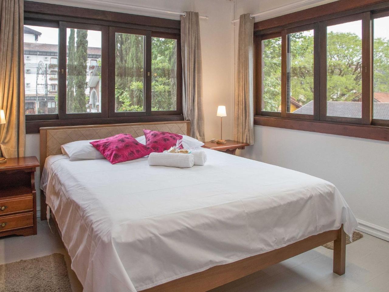 Апартаменты Locar-In Gramado - Loft A 50 M Da Rua Coberta. Экстерьер фото